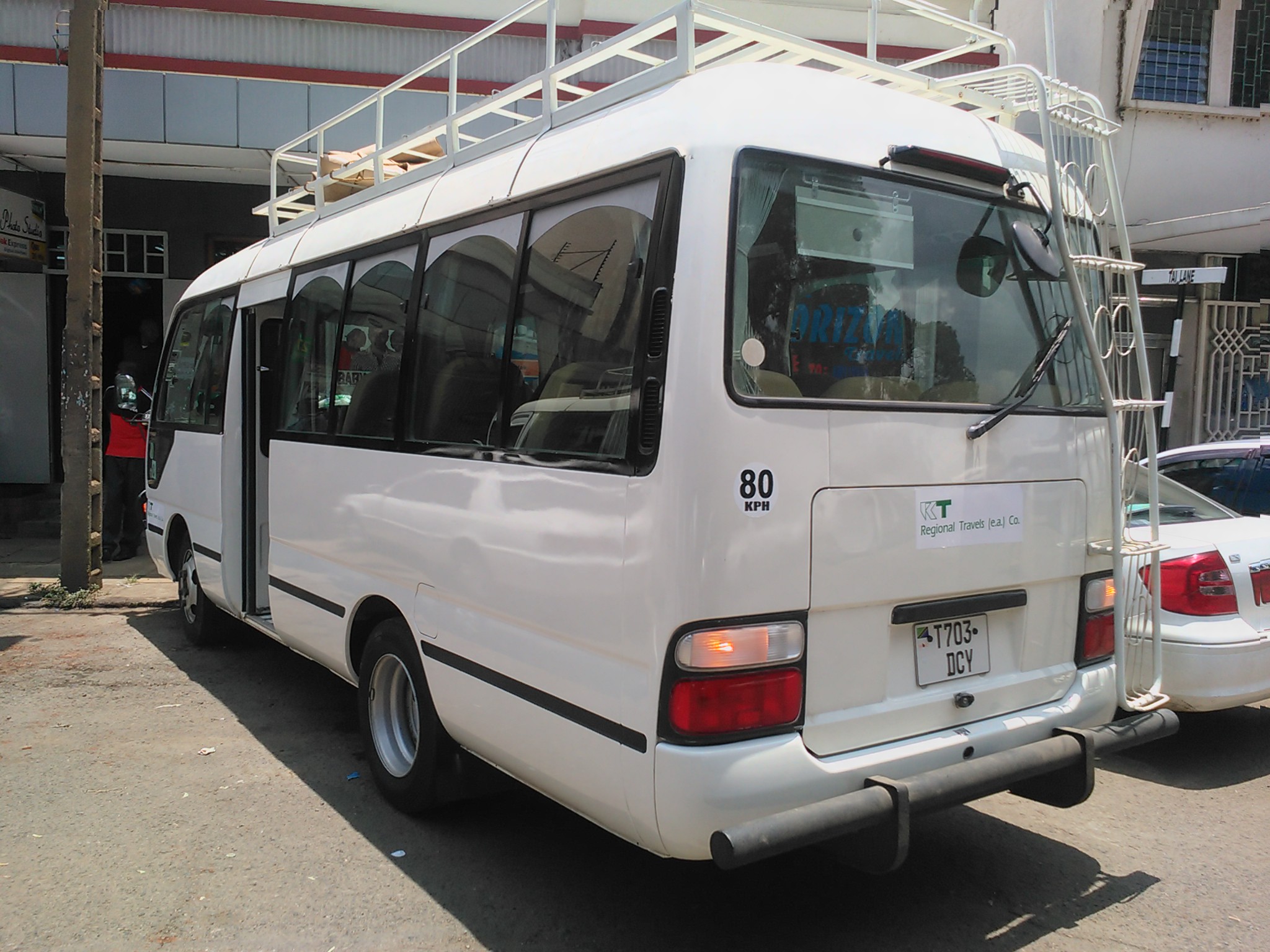 Regional luxury shuttle bus: Nairobi Arusha Moshi shuttle bus
